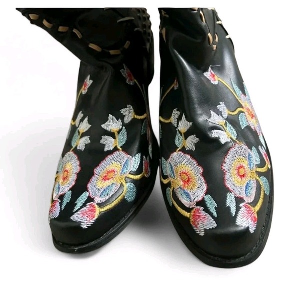 Pointed Toe Knee High Boots Embroidered 2" Heel Faux Leather Cowgirl Boots Sz 6 - Picture 7 of 10